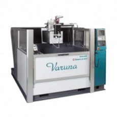 SUGINO 磨料水射流切割機Varuna系列