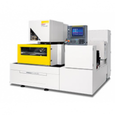 FANUC 線切割機床α -C600 i C 系列